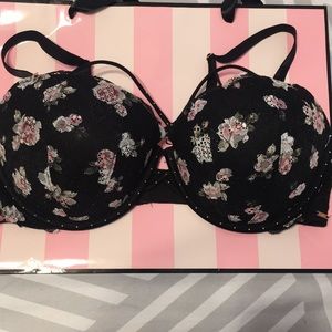 Victoria Secret PINK Date bra